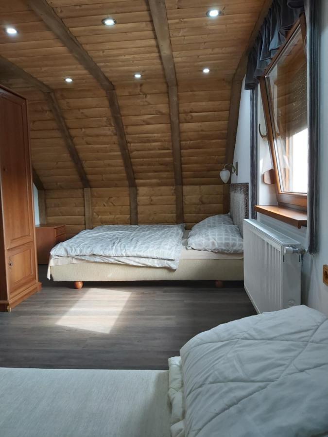 Kovacsszenaja Vendeghaz Villa Ngoại thất bức ảnh