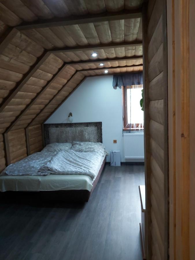 Kovacsszenaja Vendeghaz Villa Ngoại thất bức ảnh